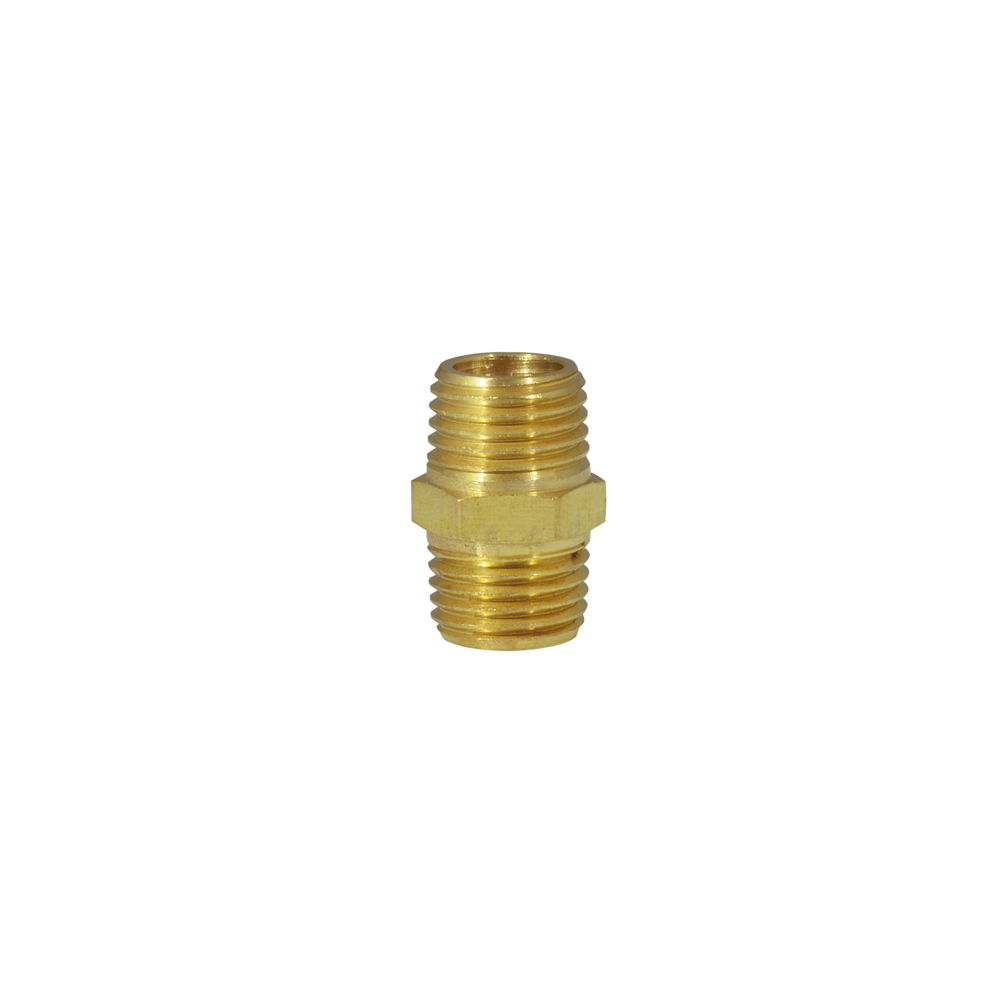 Conector de latón 1/4" NPT macho