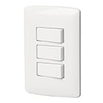 [46463] Placa armada 3 interruptores sencillos,blanco,línea Italiana PA-APTR-IB